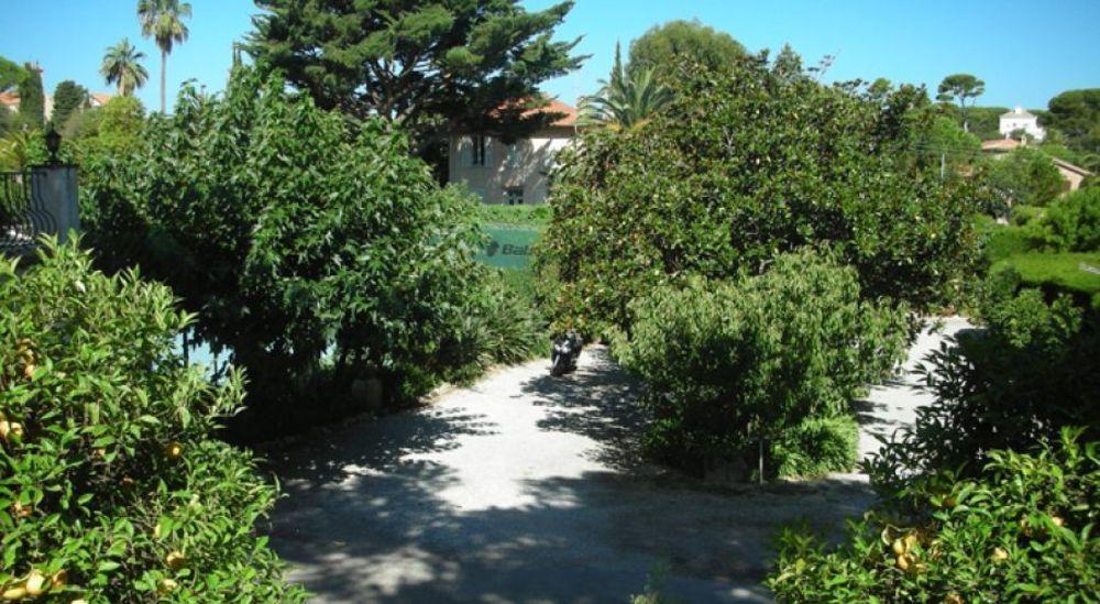 Castel Garoupe Hotel Antibes Buitenkant foto
