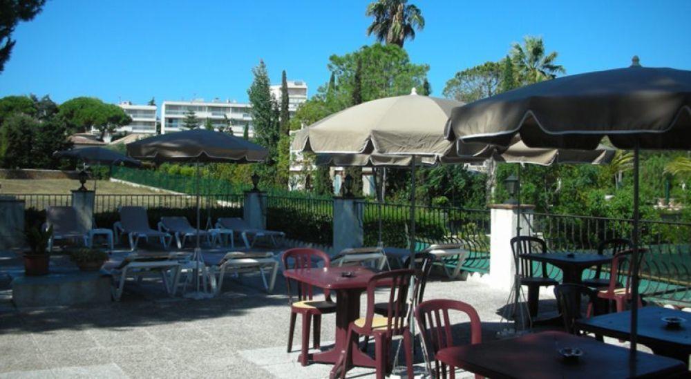 Castel Garoupe Hotel Antibes Buitenkant foto