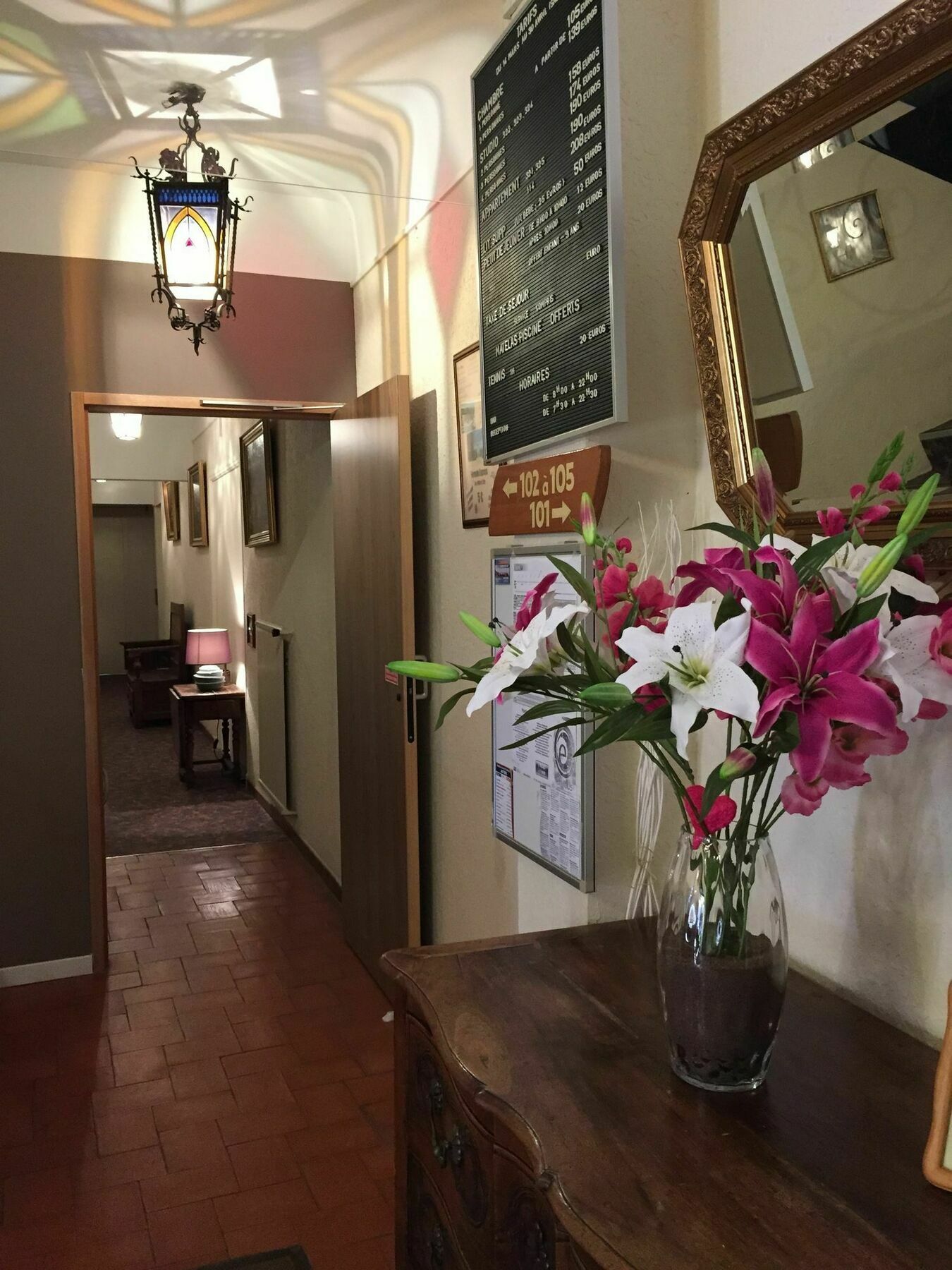 Castel Garoupe Hotel Antibes Buitenkant foto